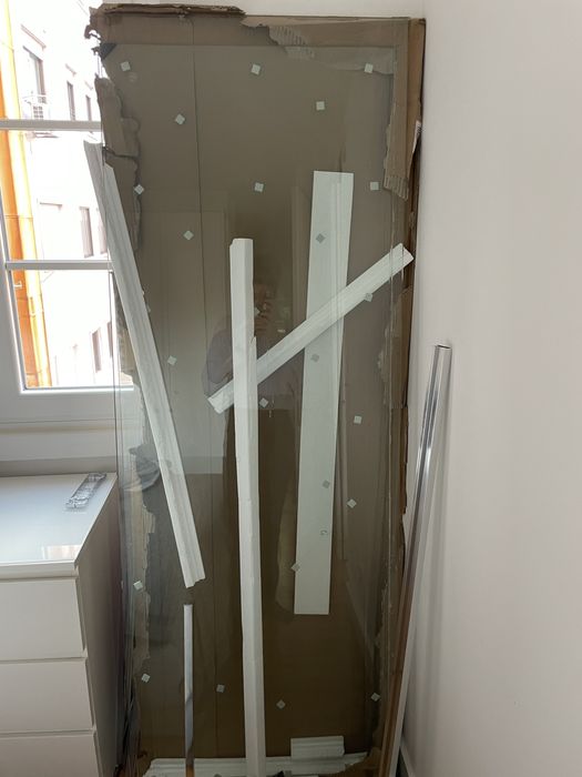 Resguardo de duche em vidro