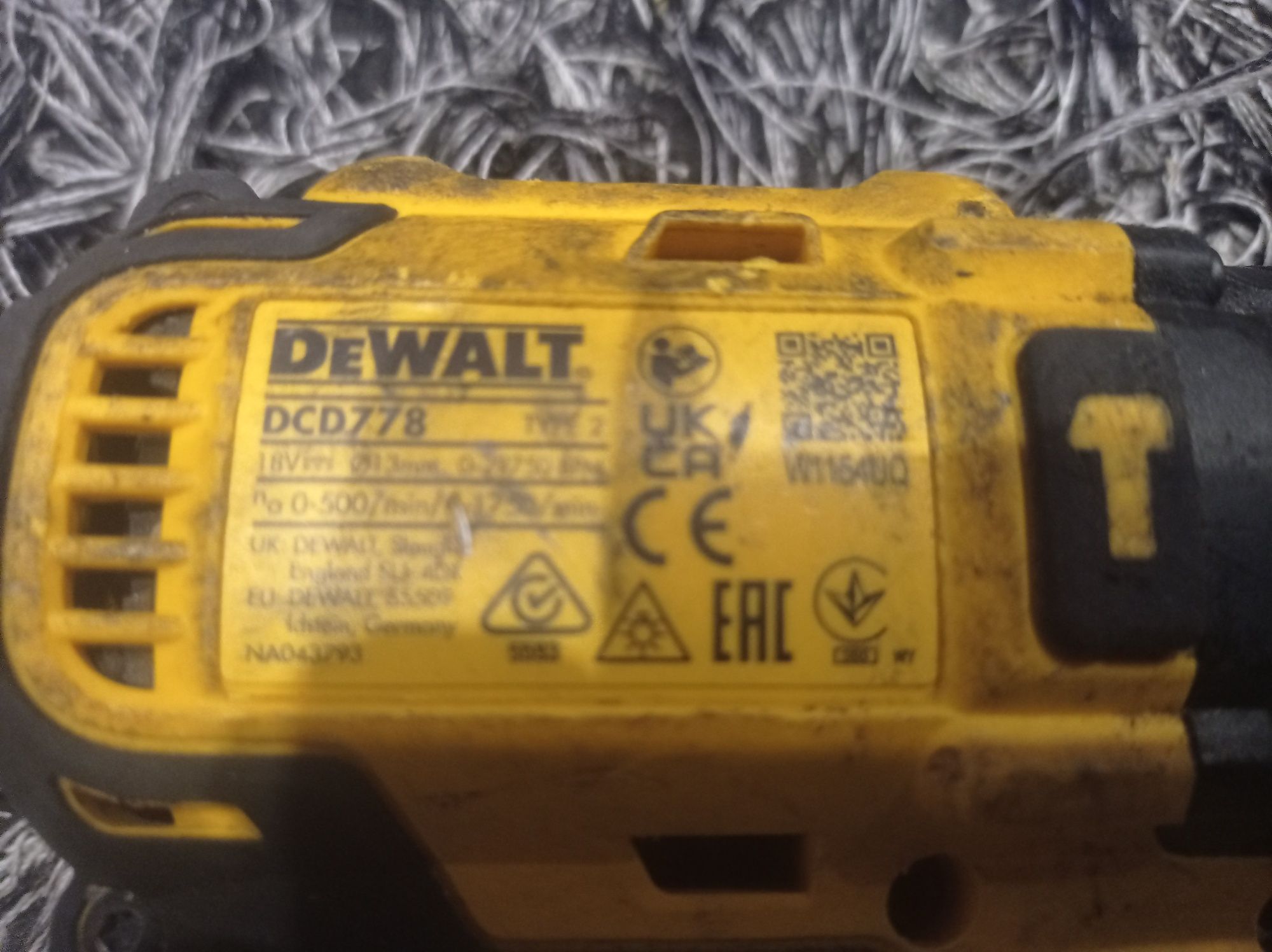 Dewalt dcd 778 .