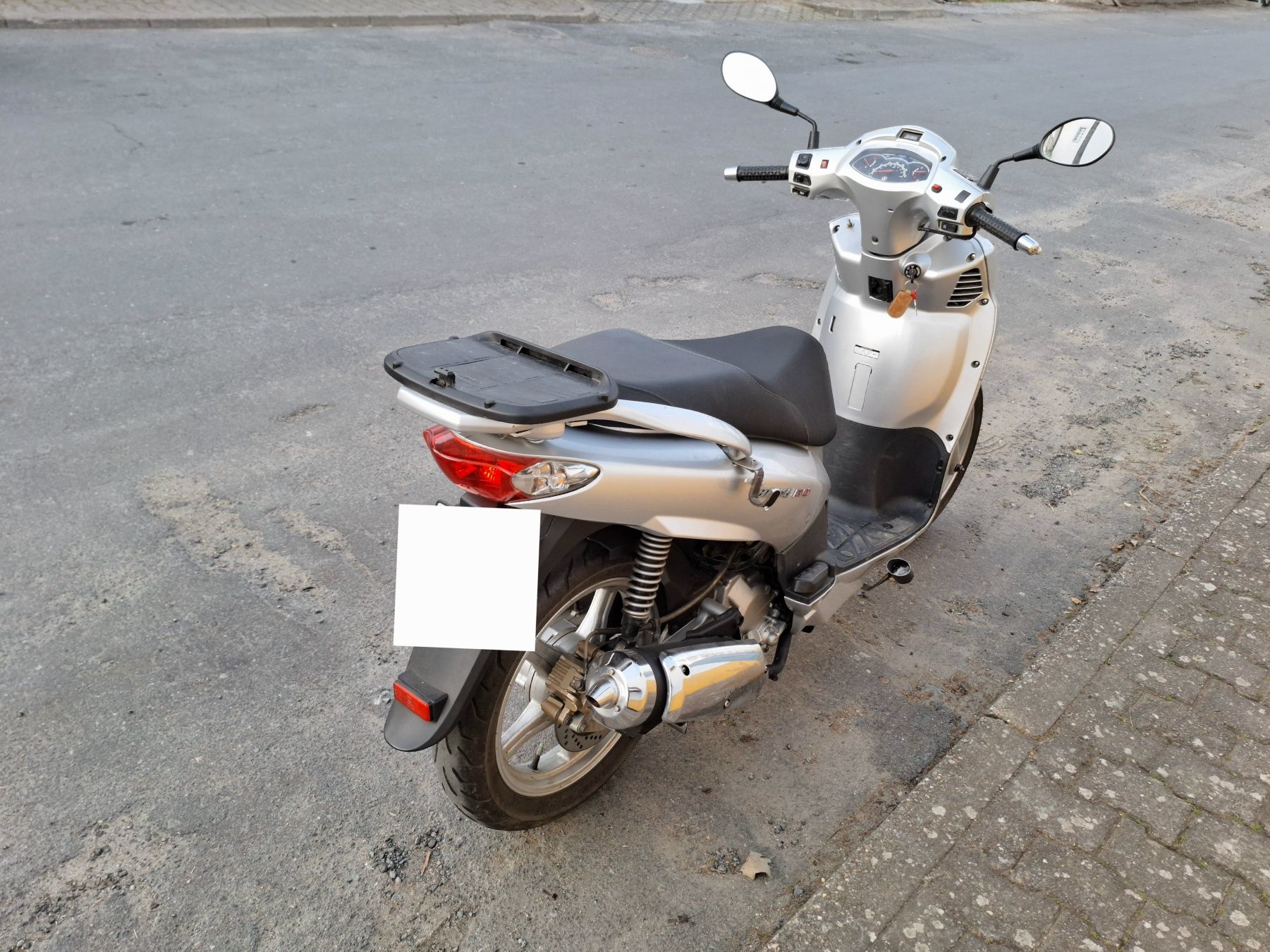 Sym HD 125 EVO, scooter
