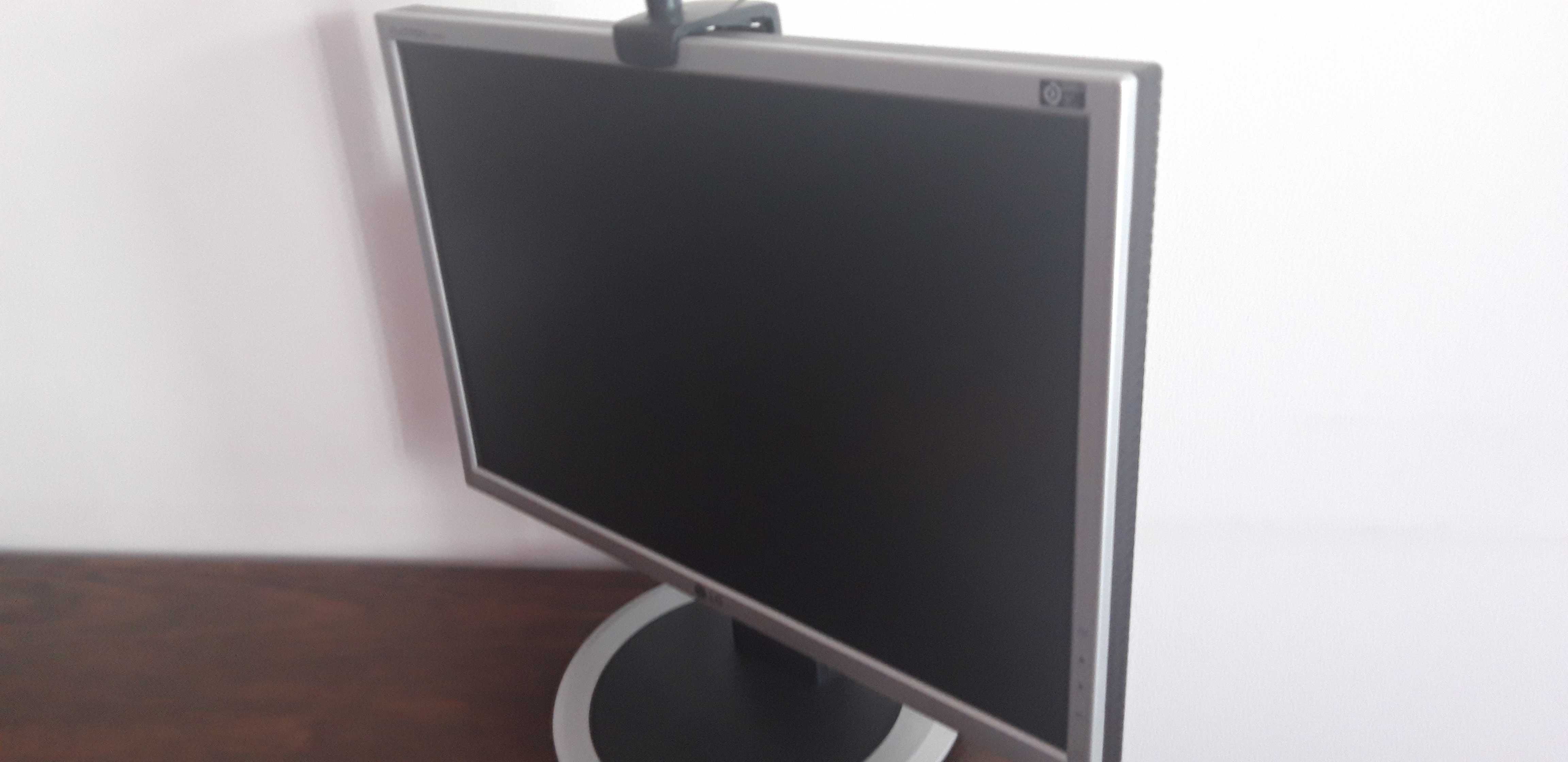 Monitor  LG em Bom estado