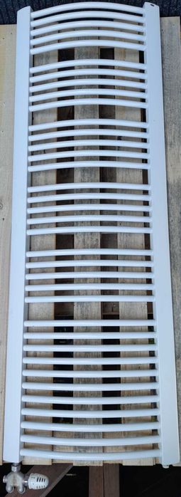 Grzejnik łazienkowy drabinka z termostatem