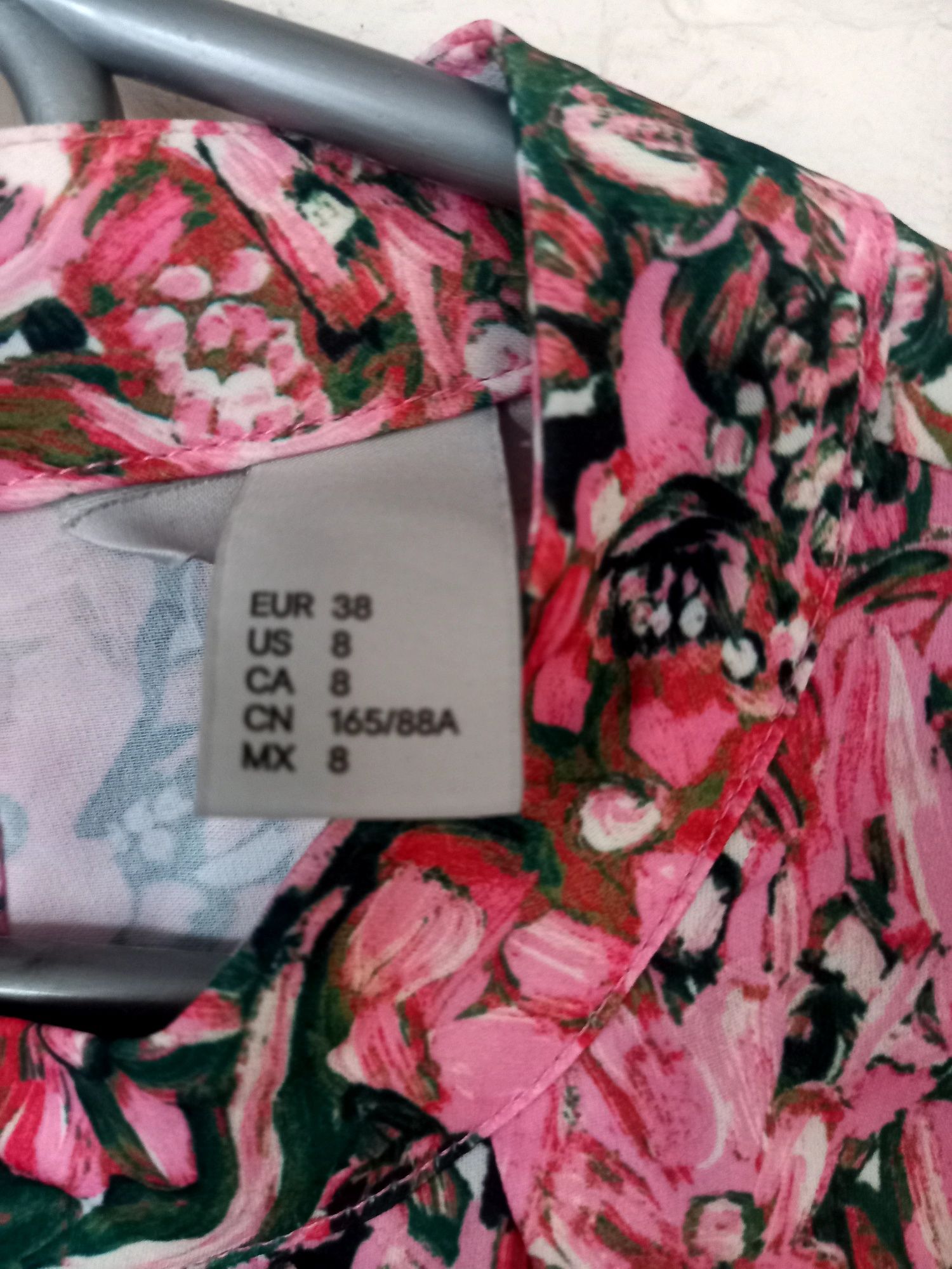 Elegancka dluga sukienka w kwiaty H&M r. 38