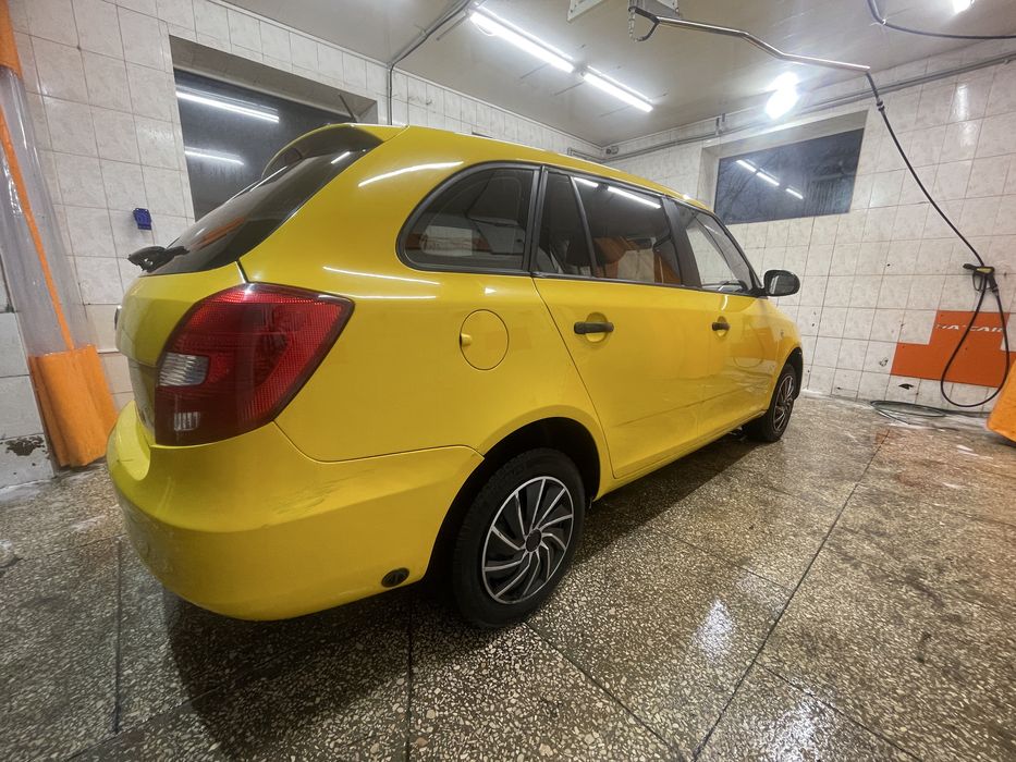 Skoda Fabia  2014 1.2 ГБО універсал
