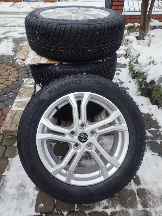 Nowe koła zimowe z czujnikami tpms 215/60/17 toyota ch-r corolla cross