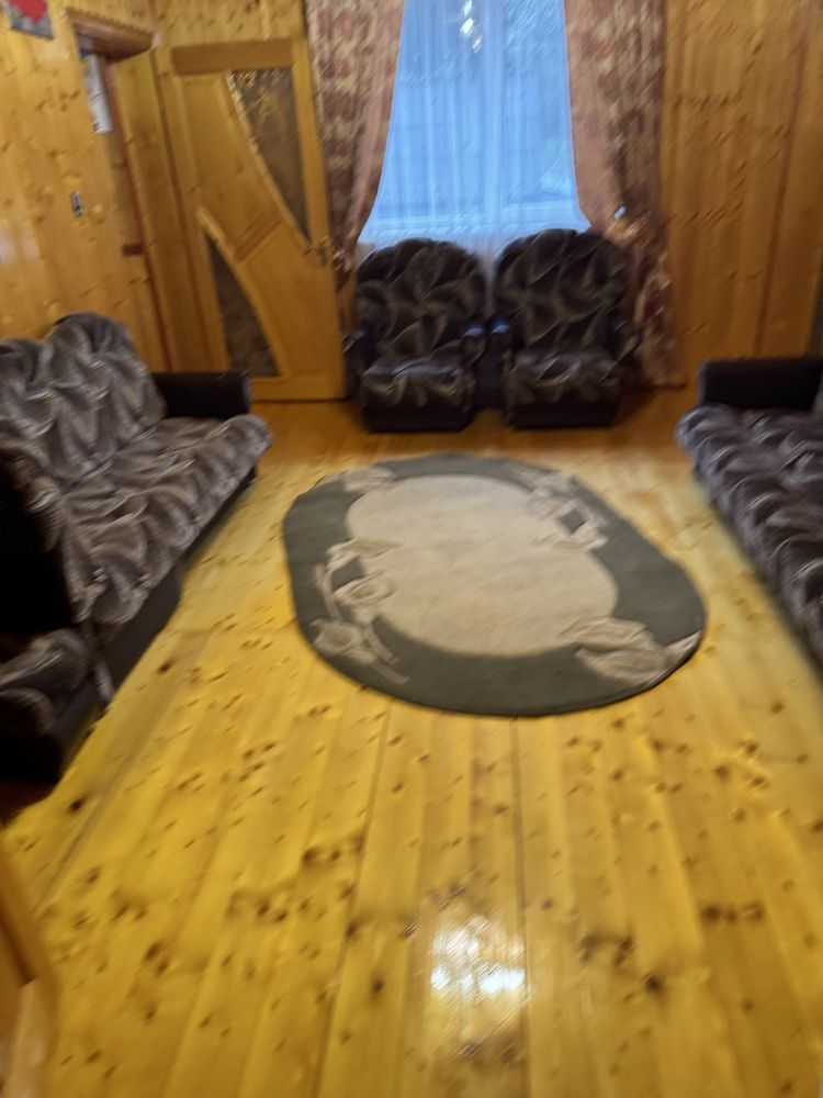 Кутовий диван +2 крісла+ 2 пуфа і столик