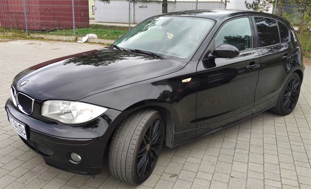 Sprzedam BMW Seria 1   118i 2.0