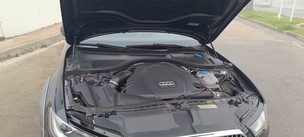 Impecável Audi A6 Allroad 3.0 TDi quattro Adv.S tronic