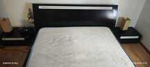 Cama de casal em ótimo estado