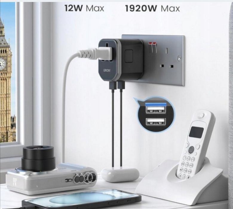 Adapter Uniwersalny Międzynarodowe Wtyczki 2 USB-A AC USA/UK/EU/AUS LE