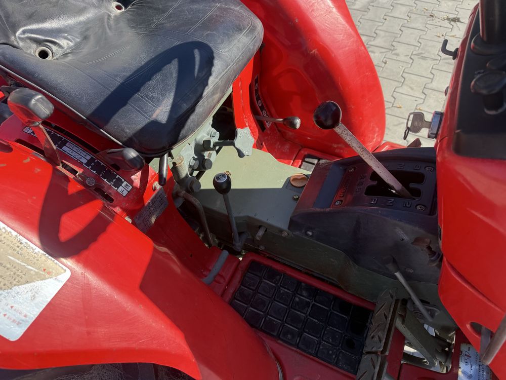 Японський трактор Yanmar YM1702