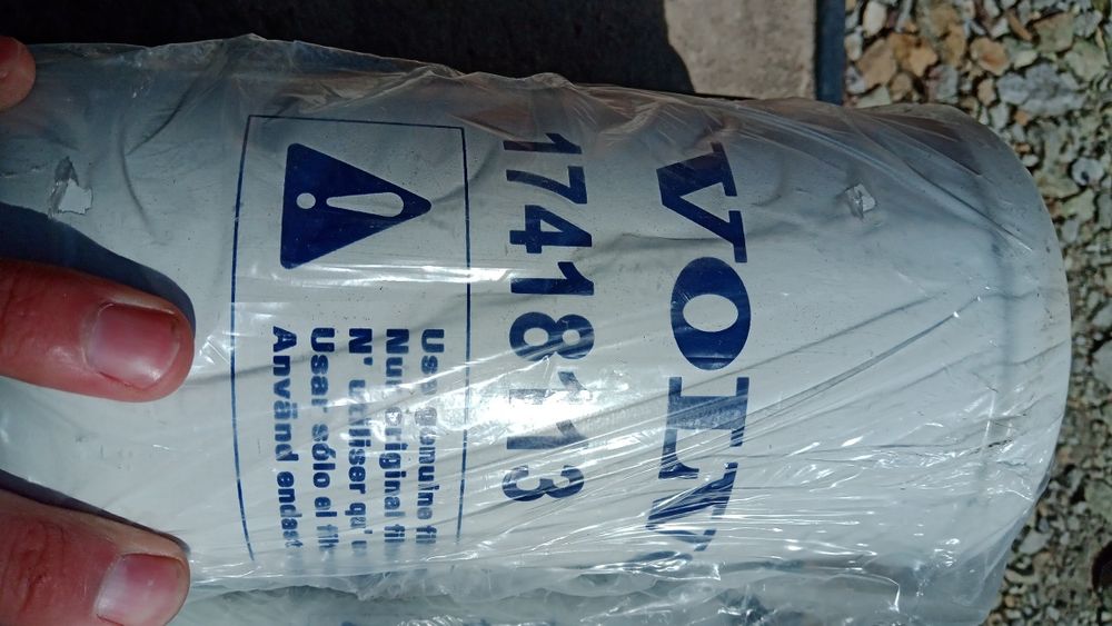 Koparko-Ładowarka Volvo BL 61, 71 - komplet nowych filtrów skrzyni