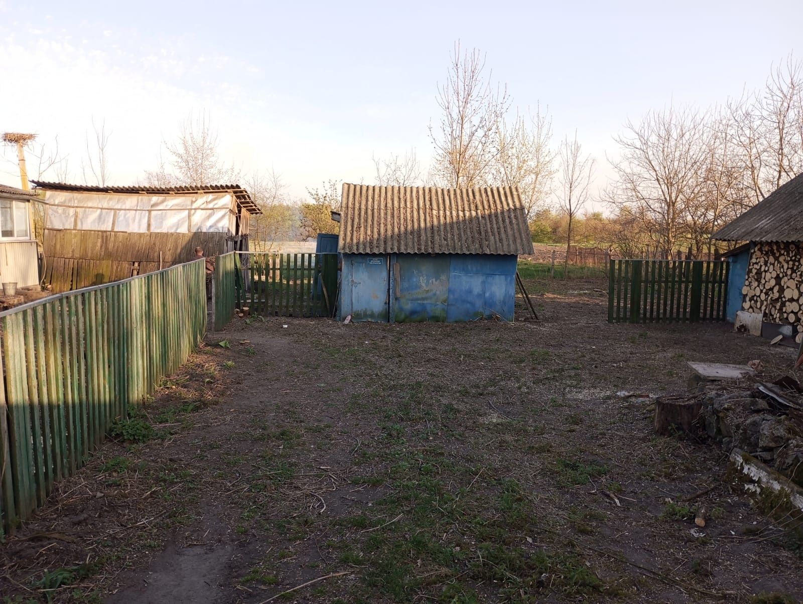 Продам хату с. Здвижка Житомирска обл.