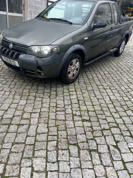 Fiat strada adventure