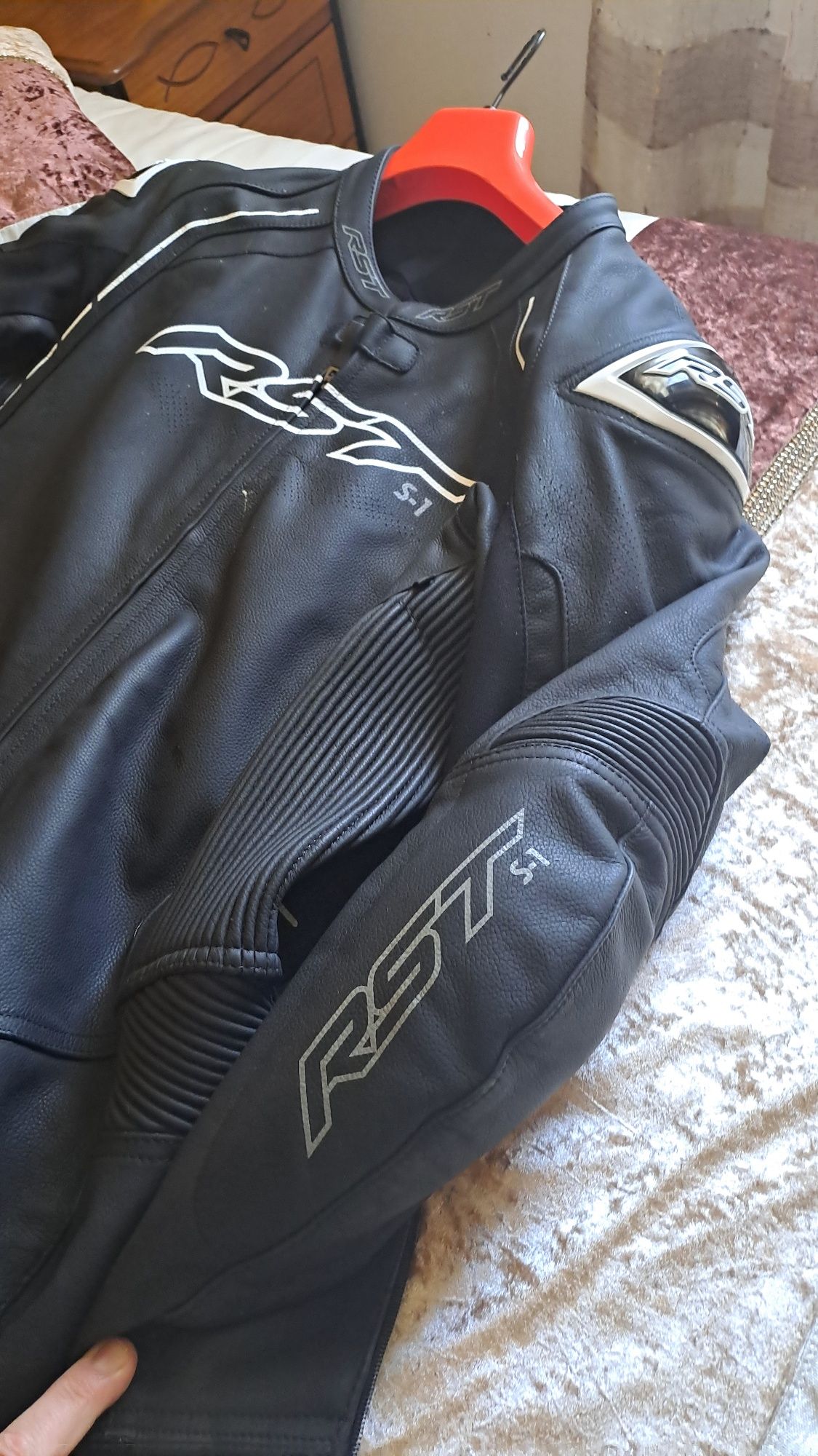 Vendo Fato RST 1 Peça 3Xl novo