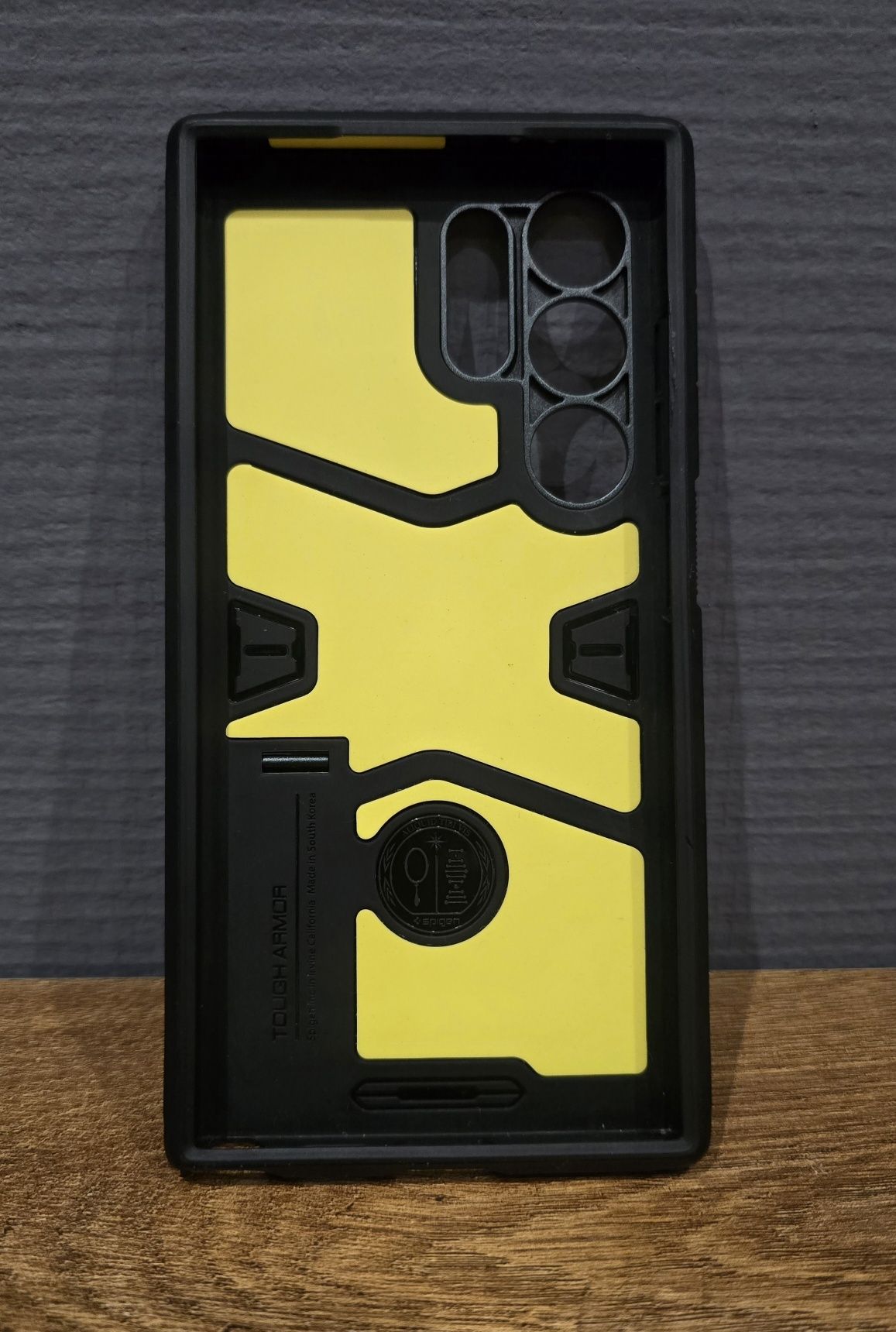 Etui Spigen Tough Amor do Galaxy S24 ultra