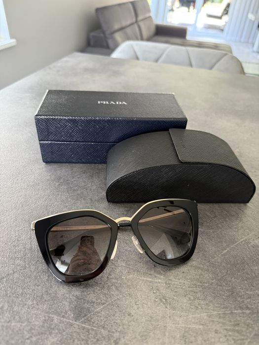 Okukary przeciwsłoneczne PRADA