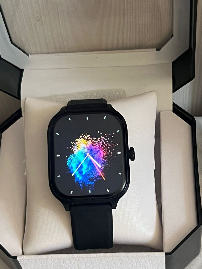 Smartwatch H9 – Duży wyświetlacz 2.01, funkcja połączeń