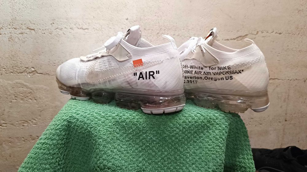 Męskie sneakersy NIKE AIR VAPORMAX FLYKNIT OFF-WHITE r.45 stan b.dobry