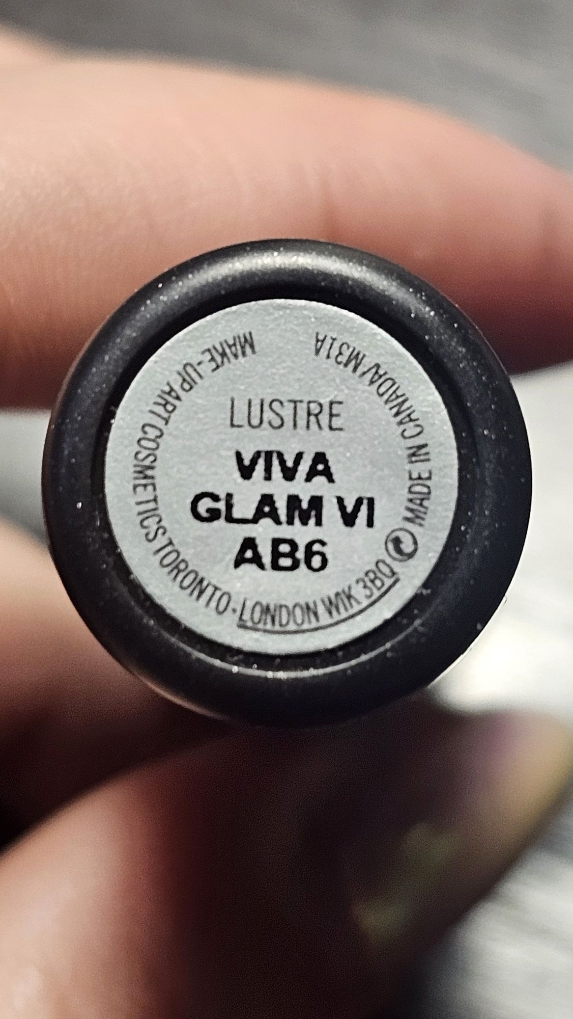 Mac - Viva Glam VI, Lustre. Pomadka, szminka do ust