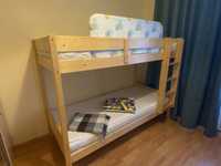 ТЕРМІНОВО Продається двоповерхове дитяче ліжко з бортиком без матраців
