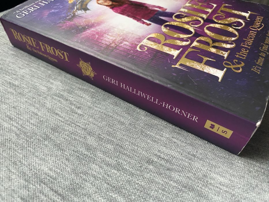 Rosie Frost and the Falcon Queen — Geri Halliwell (книга англійською)
