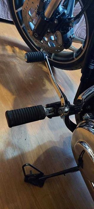 Harley Davidson Softail M8 Podnóżki