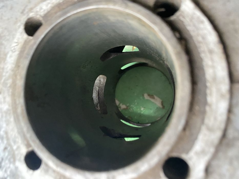 Поршнева група Мінск