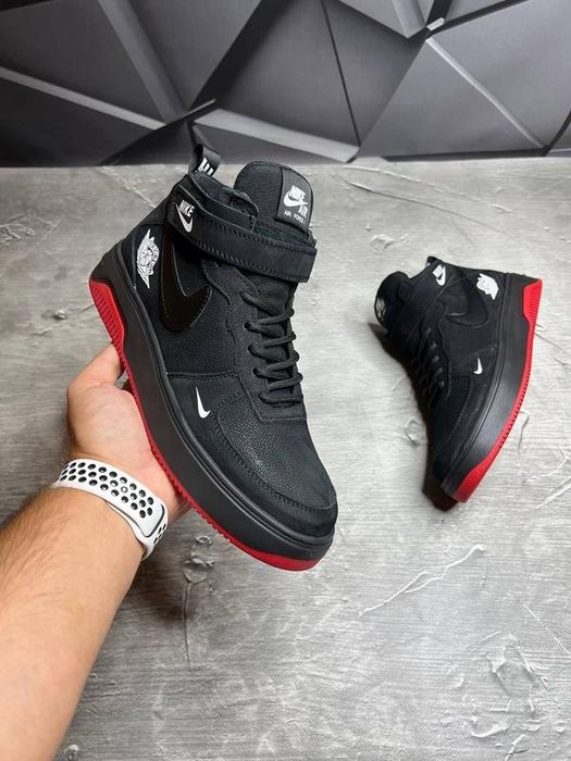 Зимние кроссовки Nike air Jordan