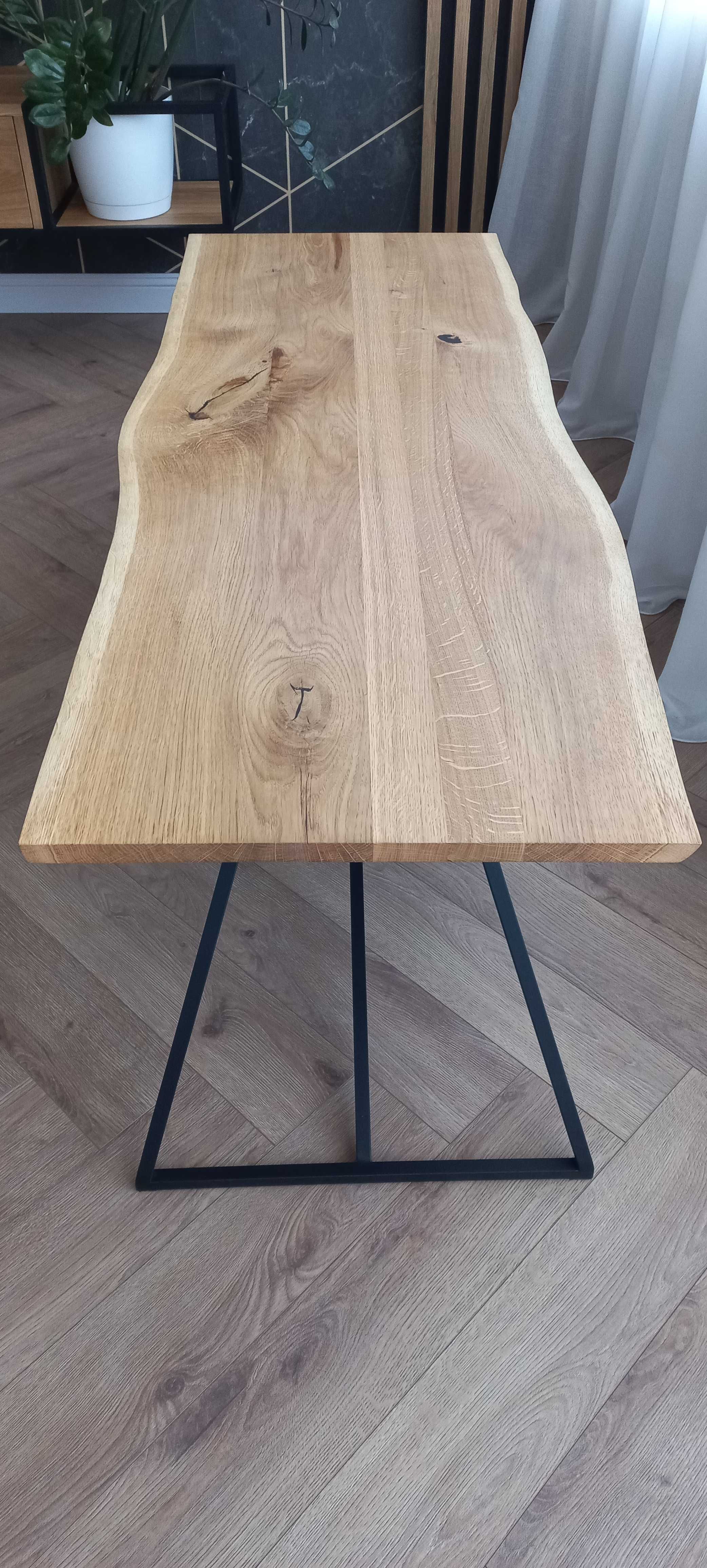 Dębowy stolik kawowy