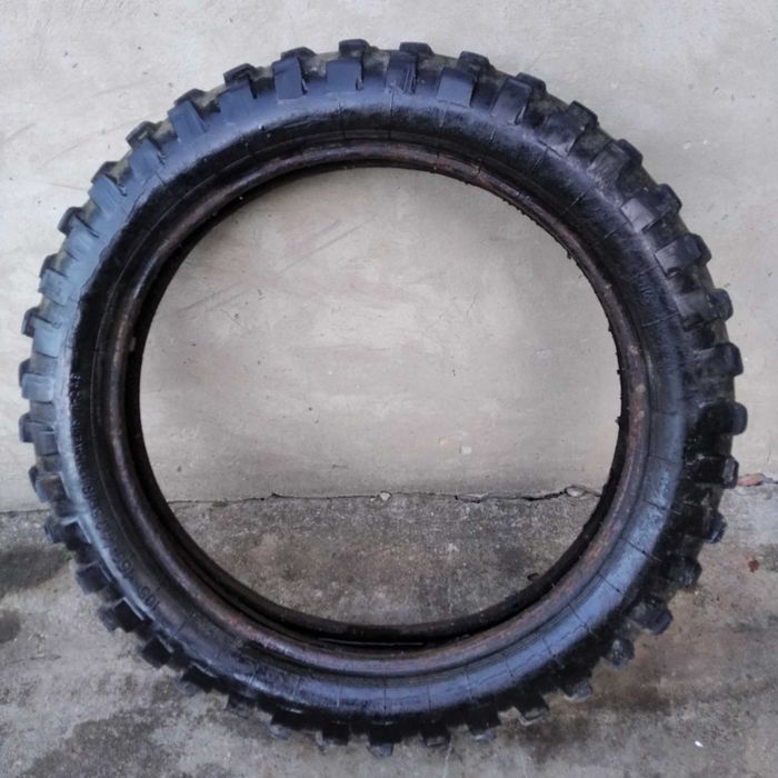 Мотошина Л-249 (4.25-18)