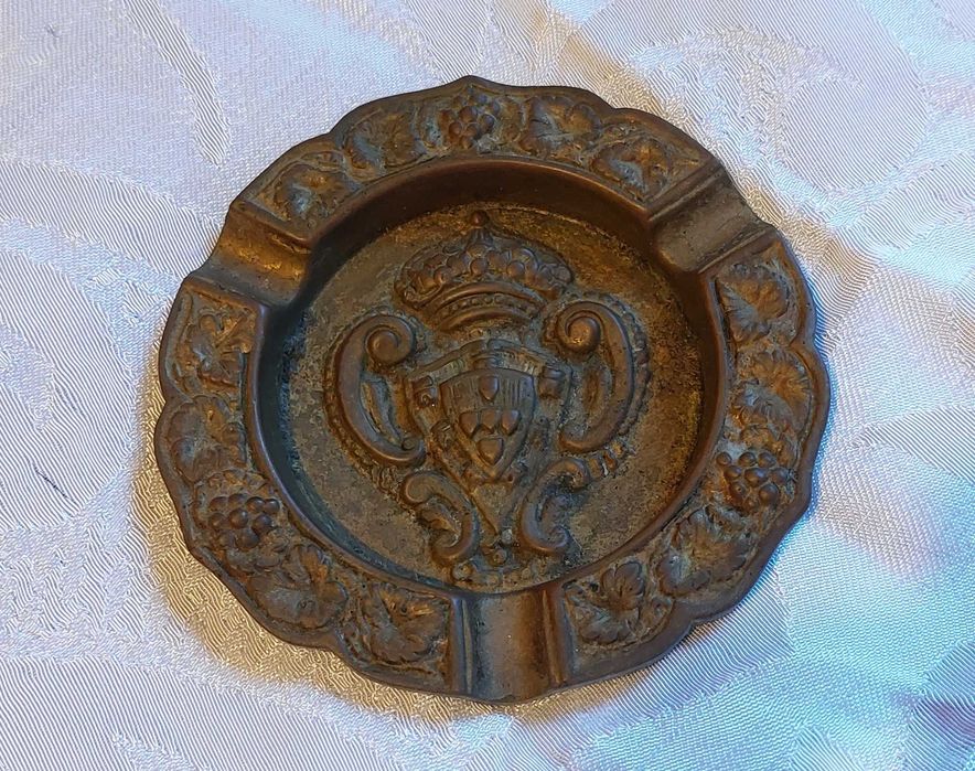 Cinzeiro Bronze Brasão de Portugal