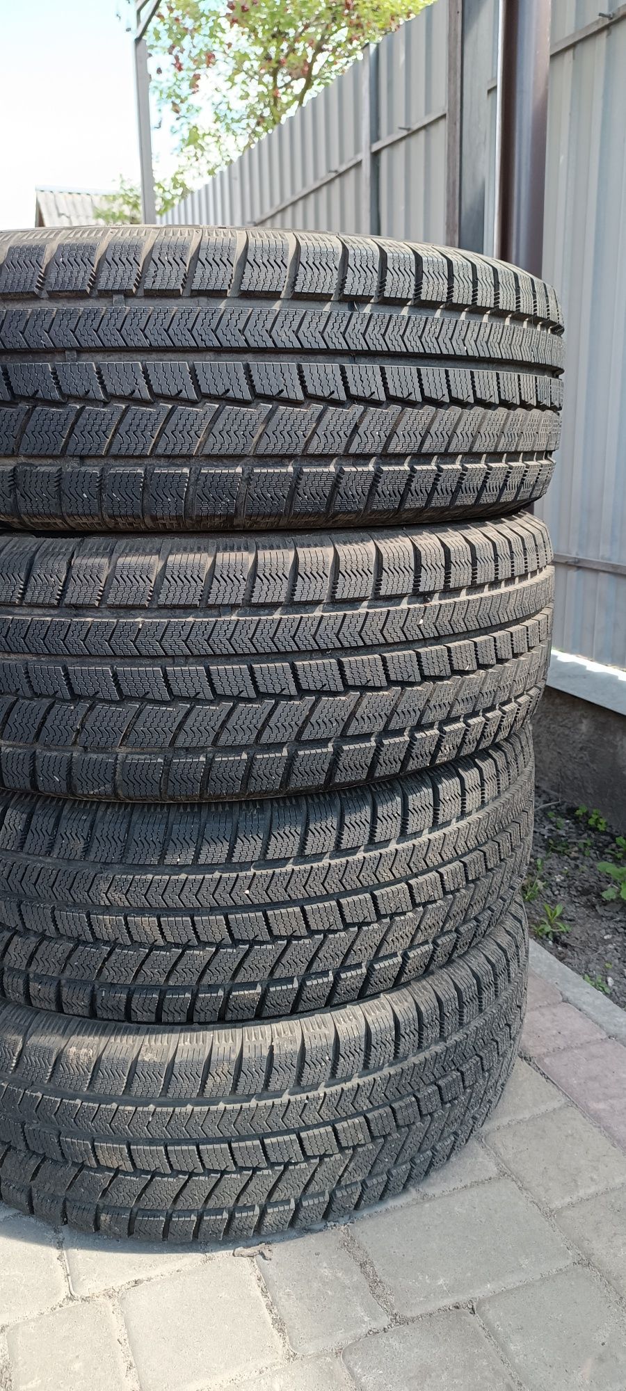 Шини 235/65R17 108H XL колеса резина гума на Сузукі Гранд Вітара Suzuk