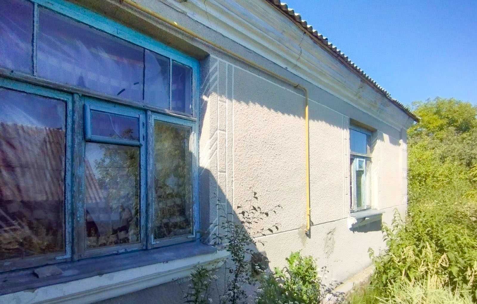 Будинок в Новоставцях
