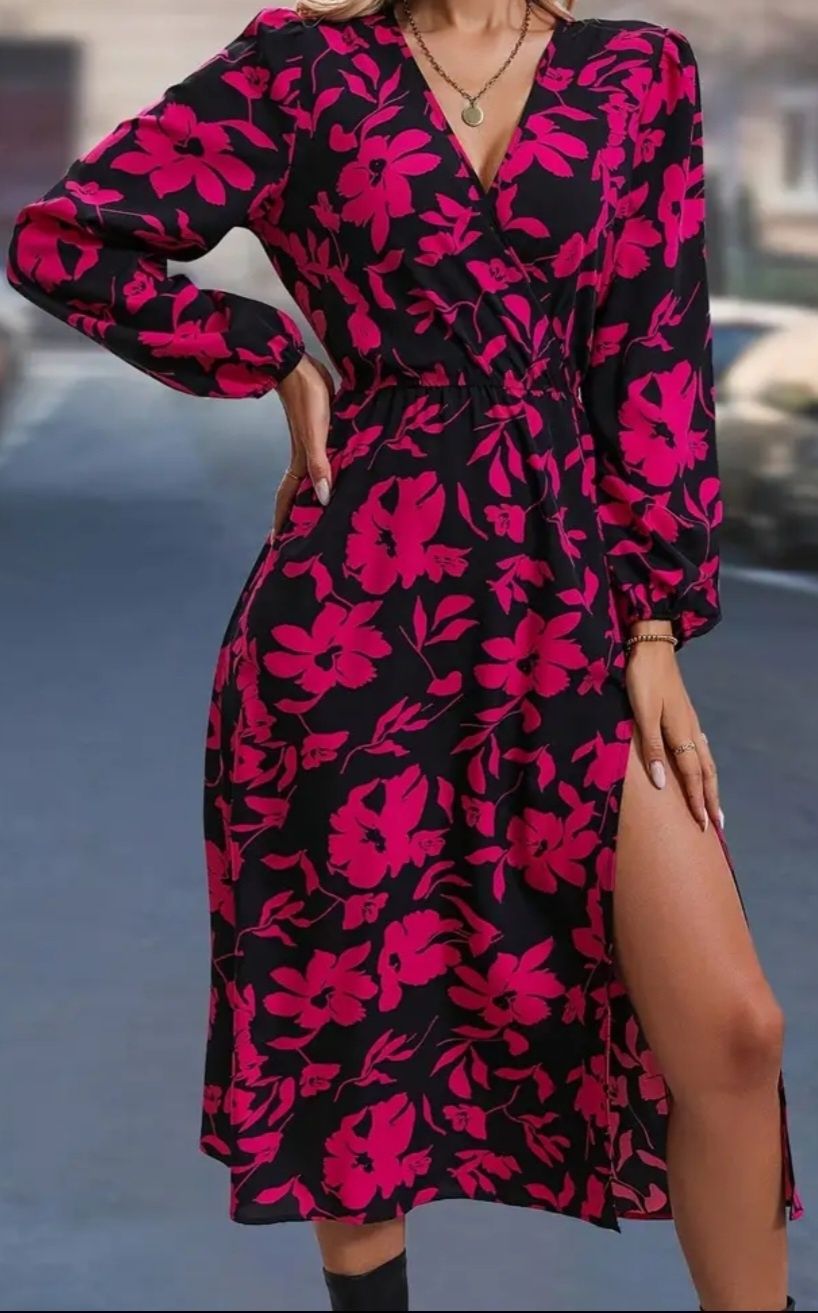 Przepiękna elegancka midi sukienka na wiele okazji M L wzorzysta