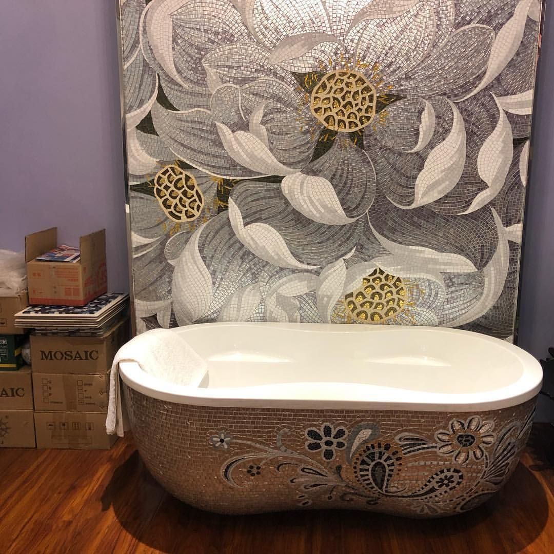 Панно з мозаїки в ванну