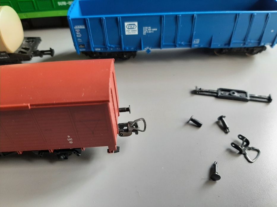 Zestaw startowy z pociągiem towarowym PIKO HO96956