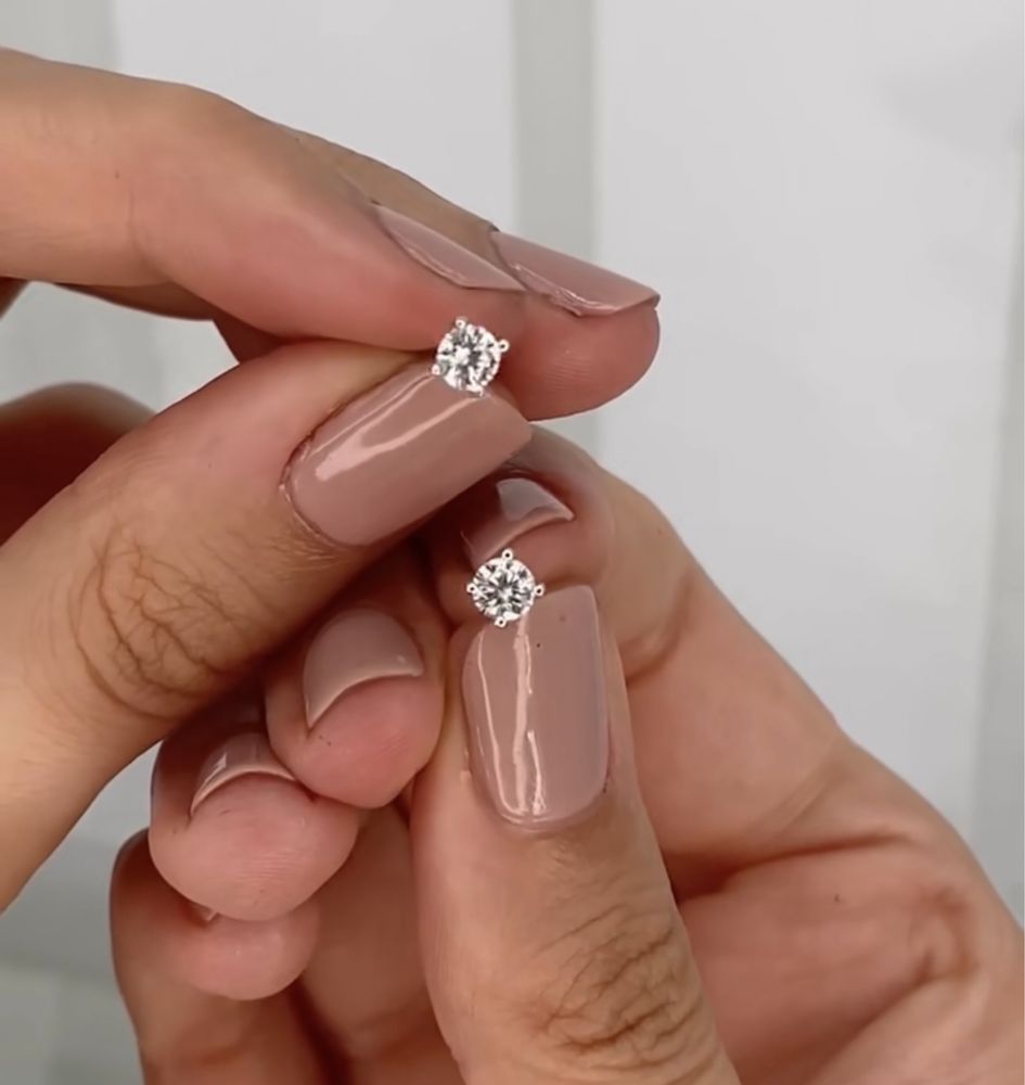 Kolczyki zlote 0,22 ct z brylantami w starym szlifie SI/P