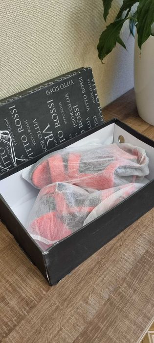 Жіночі босоніжки