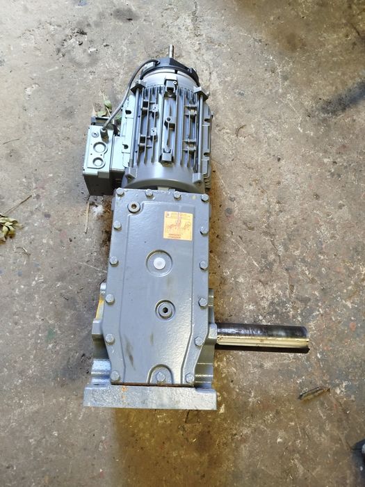 Motoreduktor przekładnia do redlera żmijka przenośnika zboża