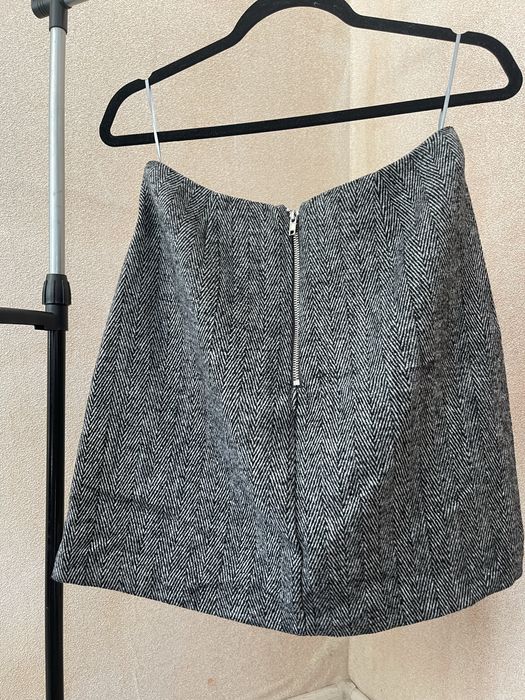 Жіноча спідниця