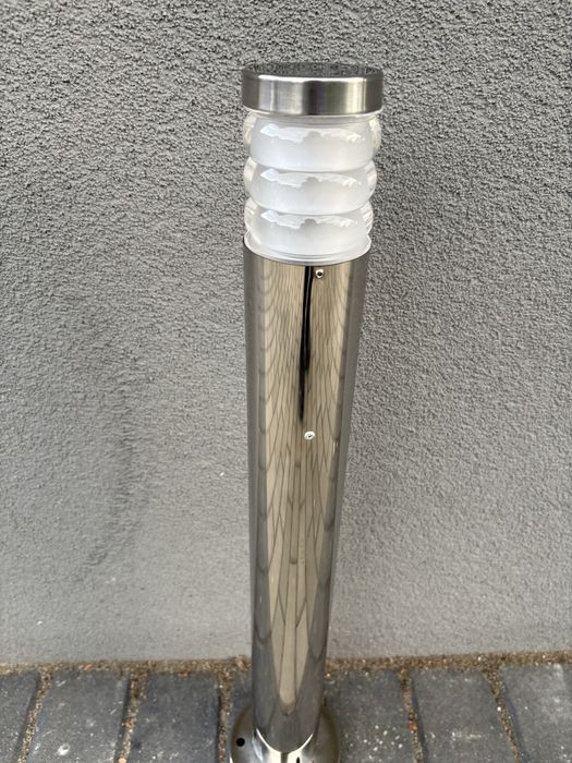 Lampy ogrodowe zewnetrzne srebrne