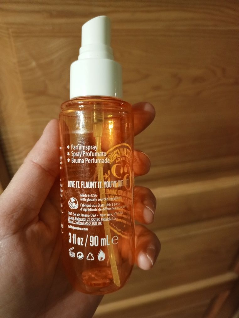 Pusty flakonik Sol de Janeiro 62 90 ml