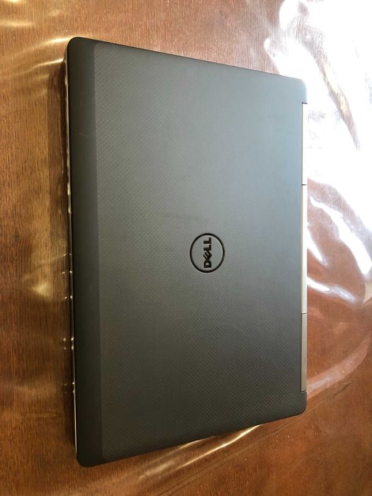 Ноутбук 15" FHD Dell Precision 7520 (Xeon E3-1545M/16/SSD 256Gb/M2200)