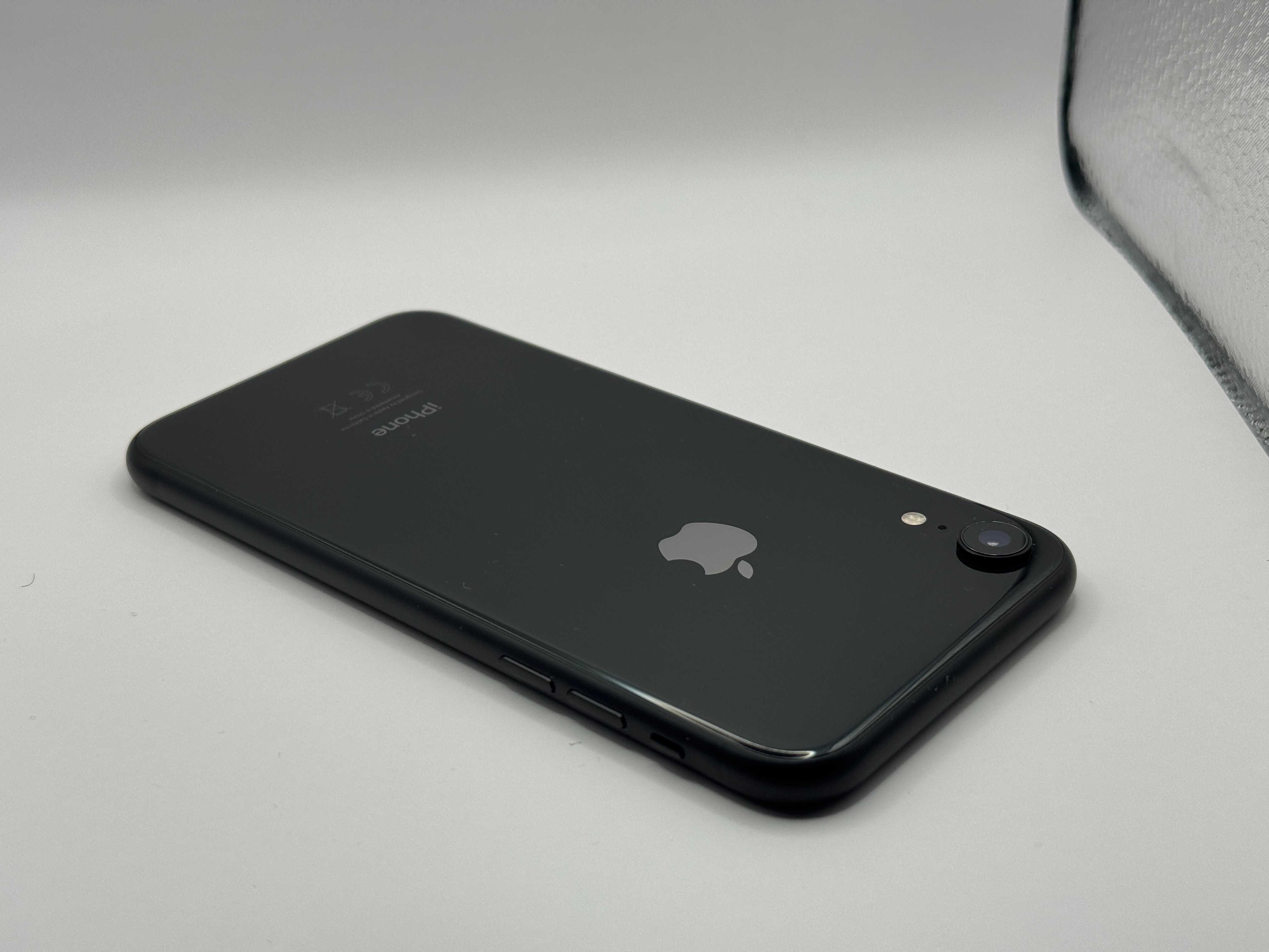 iPhone XR 64 GB - Stan bardzo dobry