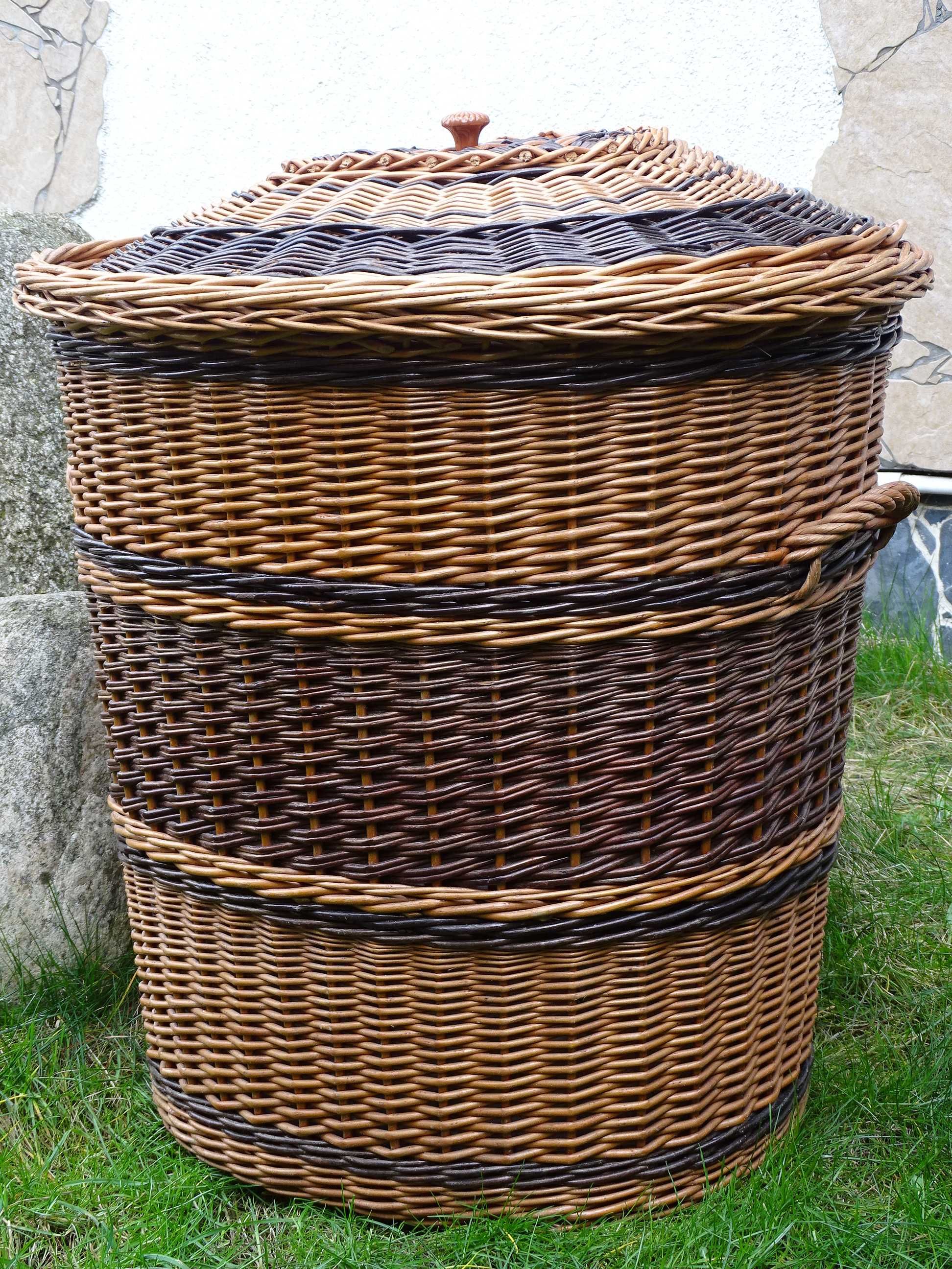 Kosz rattanowy na bieliznę wys. 69 X 66 X 60 cm