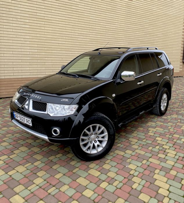 Mitsubishi Pajero Sport 2  2010 г 2,5 Дизель Автомат