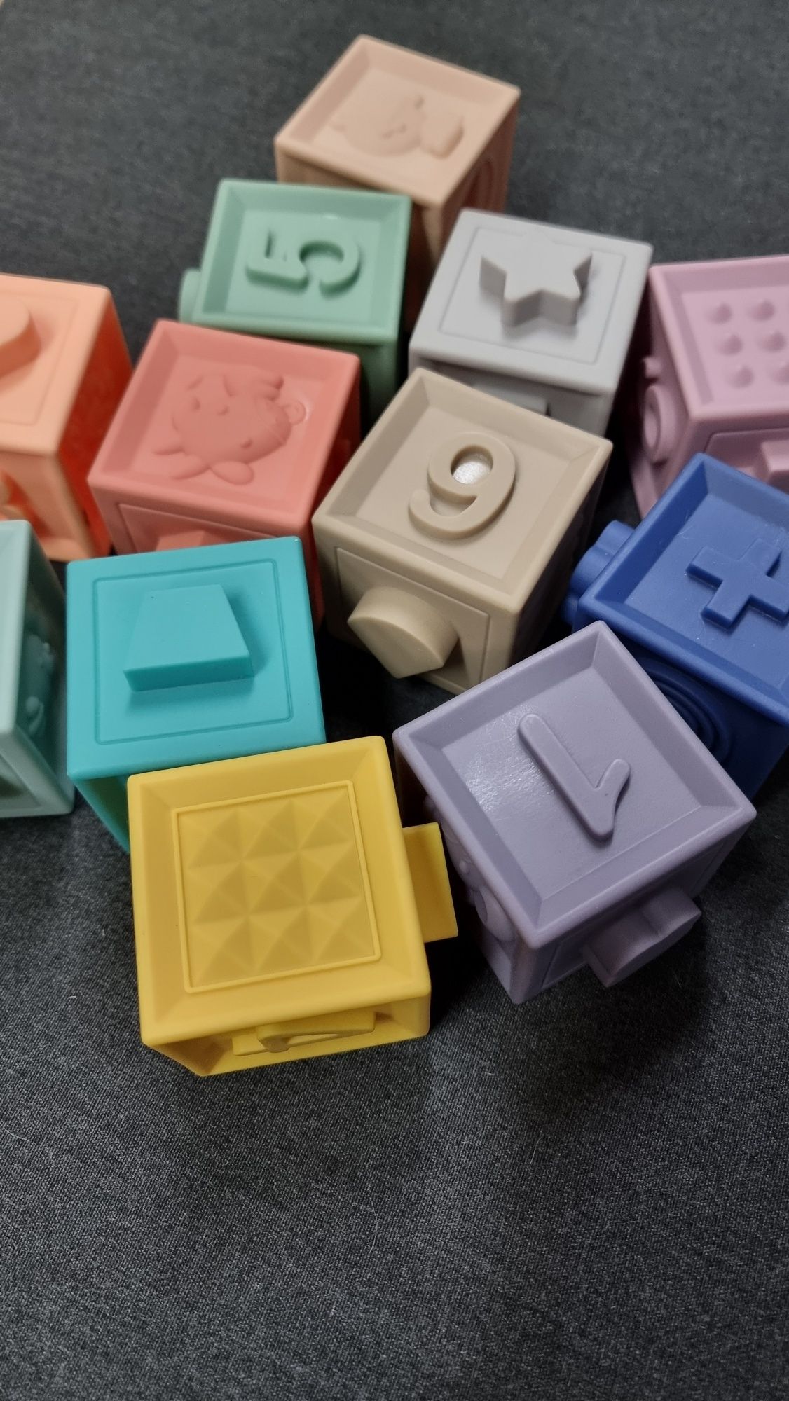 М'які силіконові кубики для малюків