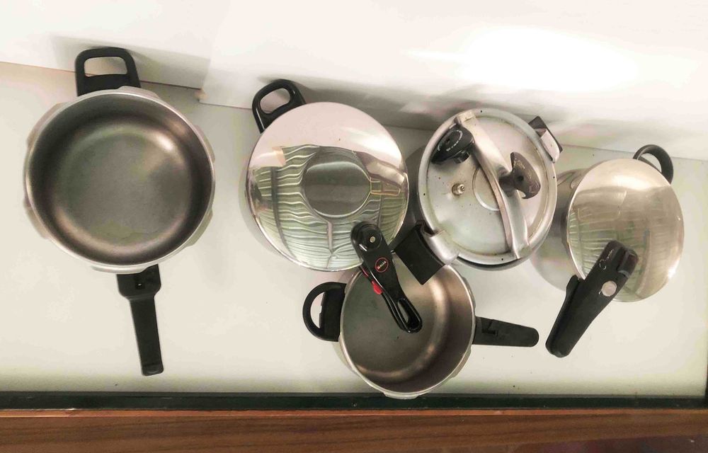Panelas de Pressão incompletas para peças