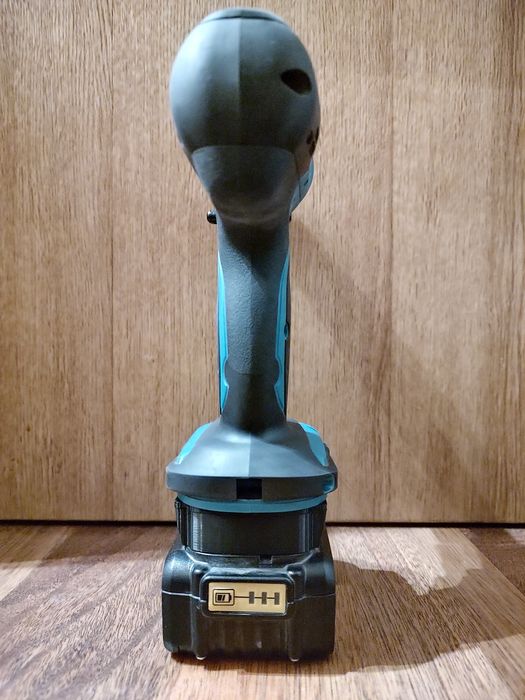 Adapter Makita LXT na baterie DeWalt XR18
