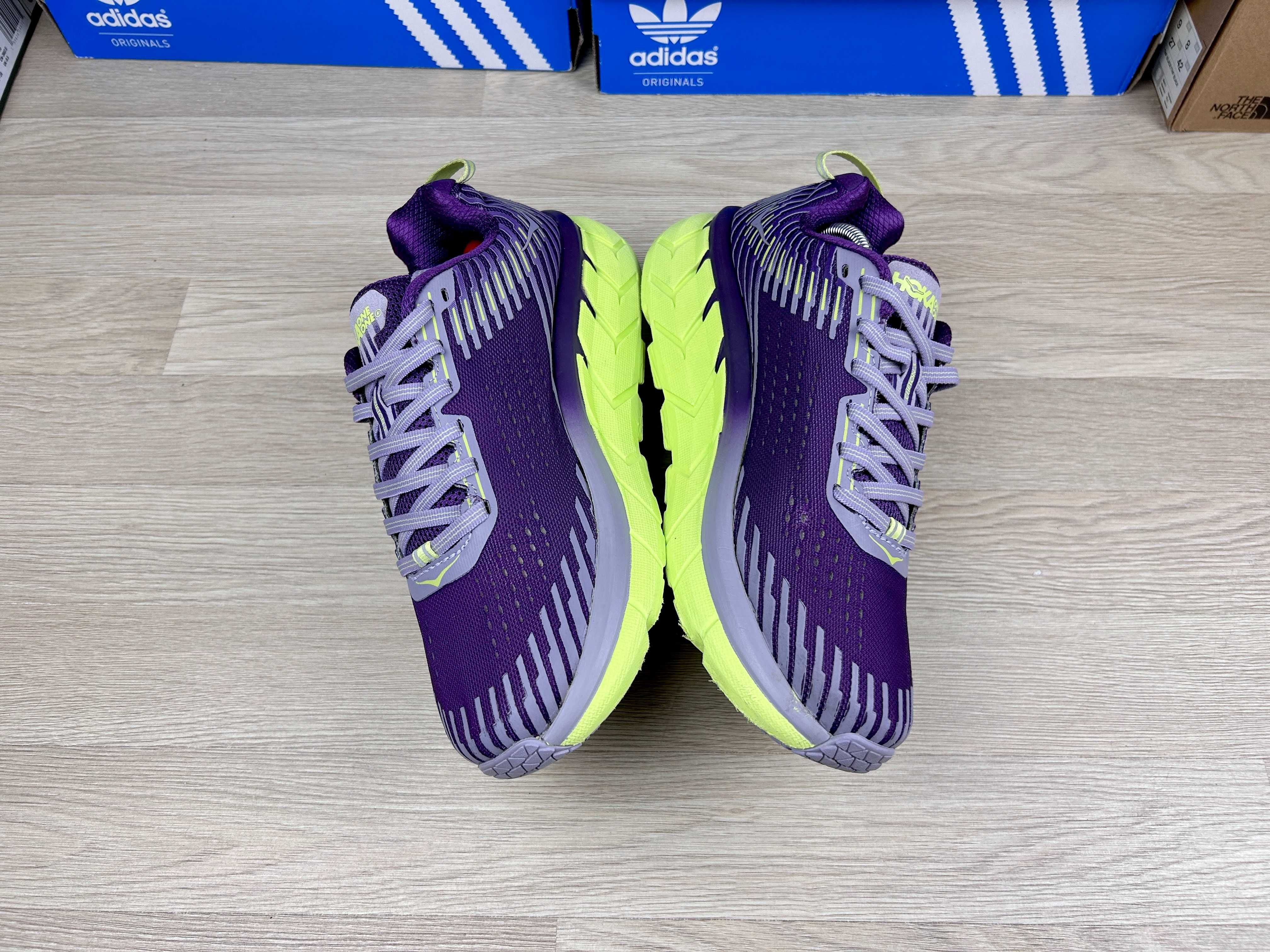 Кроссовки hoka one clifton 5 беговые женские сеточка 40